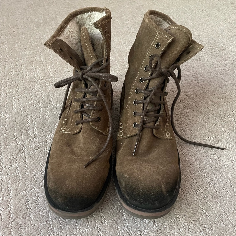 Men's Brown Suede Lace-Up Boots